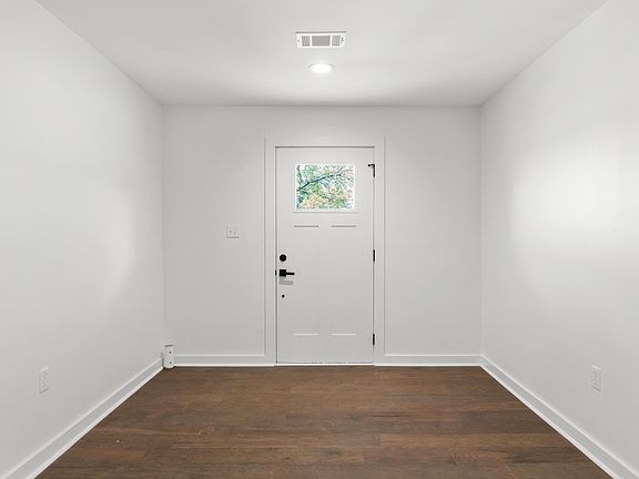 3rd image of 3237 College Ave