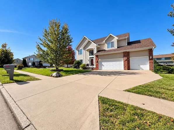 5452 SE 29th St, Des Moines, IA 50320