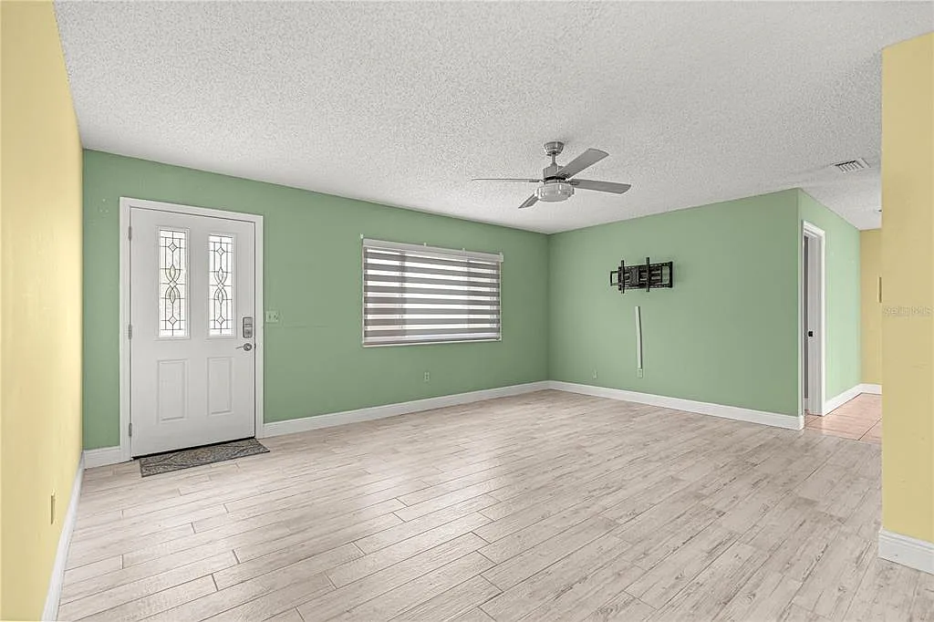 Building Photo - 8470 SW 107th Pl