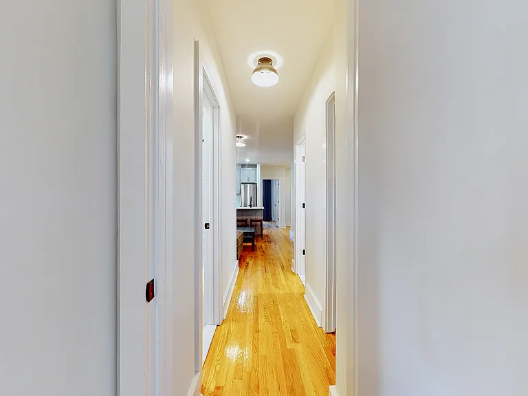 86 Edwards St #1 — Photo 16