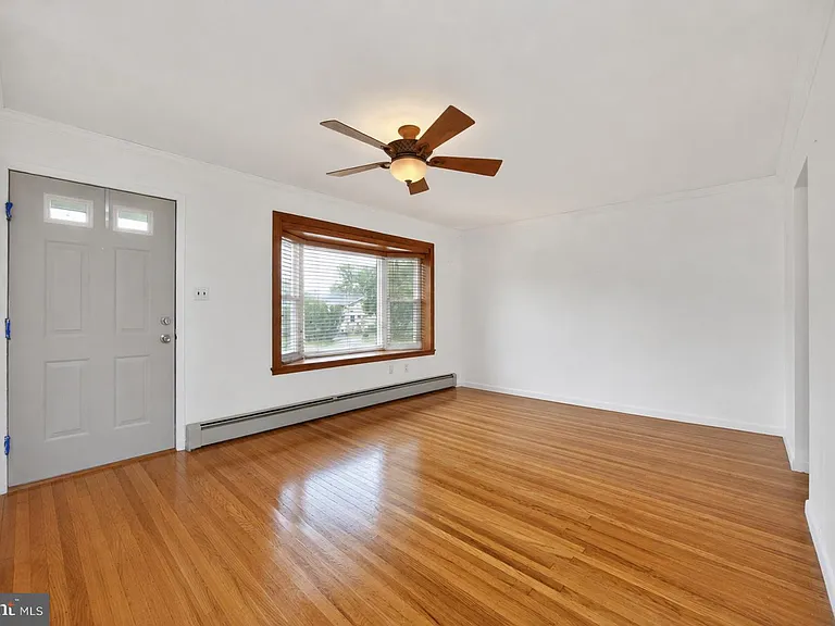 728 Pennbrook Ave — Photo 5