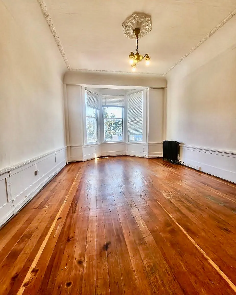 Studio, $2,795 — Photo 1