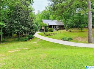 105 Chestnut Ln, Helena, AL 35080