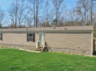 421 Old Barbourville Rd W, Corbin, KY 40701