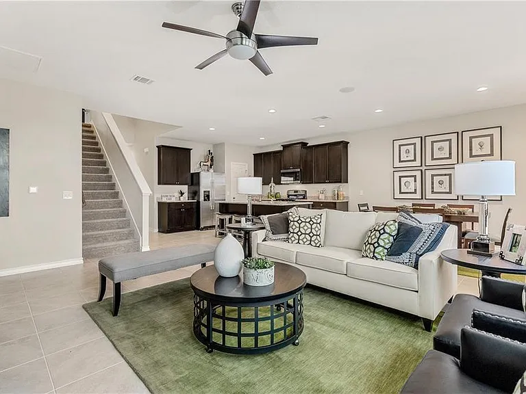 1352 Eagle Ridge Trl — Photo 8