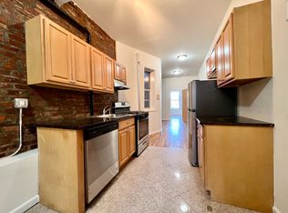 326 21st St #4R, Brooklyn, NY 11215