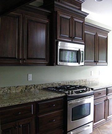 3rd image of 130 Ashley Ct