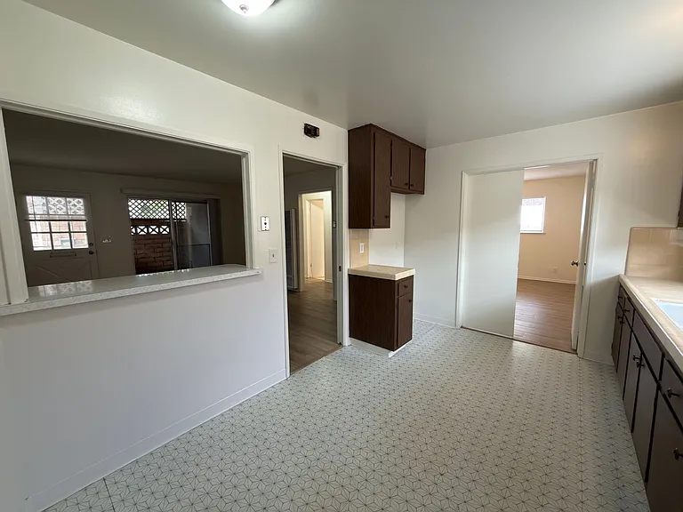 348-350 S Bedford Rd — Photo 1