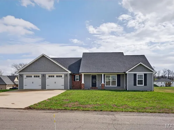 834 Lakeview Xing, Cape Girardeau, MO 63701