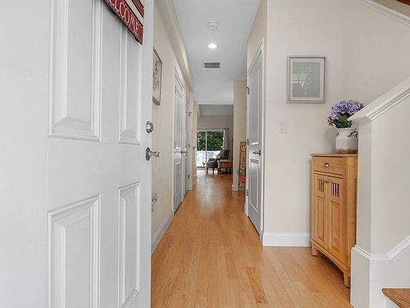 5th image of 70 Endicott St APT 904