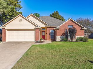 6903 Gold St, Greenville, TX 75402