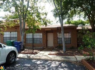 7481 NW 33rd St, Lauderhill, FL 33319