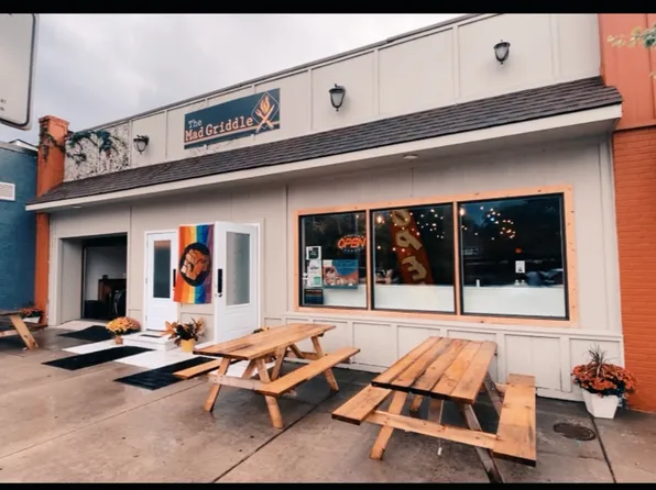 2127 E 10th St #1, Indianapolis, IN 46201