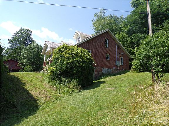 3rd image of 145 Kirks Dr