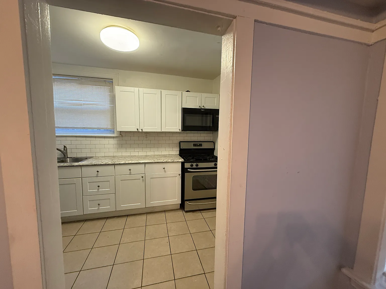 8007 S Carpenter St — Photo 4