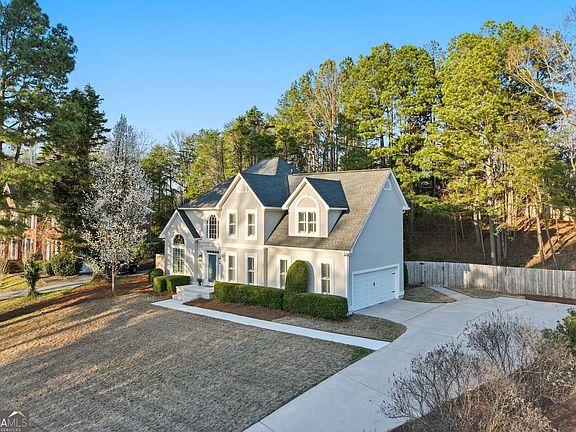 3rd image of 711 Chattahoochee Pl