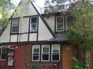 67108 Clyde St, Forest Hills, NY 11375