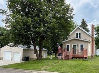 237 5th St N, Brownton, MN 55312