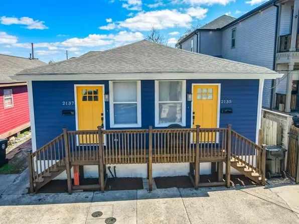 2135 Pauger St, New Orleans, LA 70116