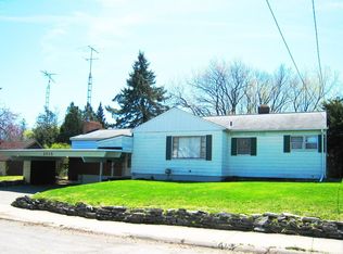 2715 Coventry Ct, Flint, MI 48503