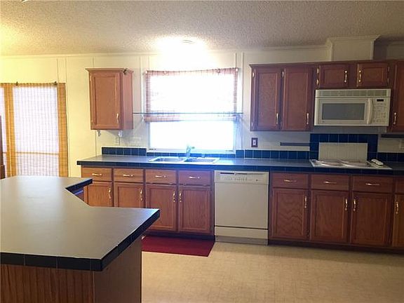 3rd image of 8245 County Road 530