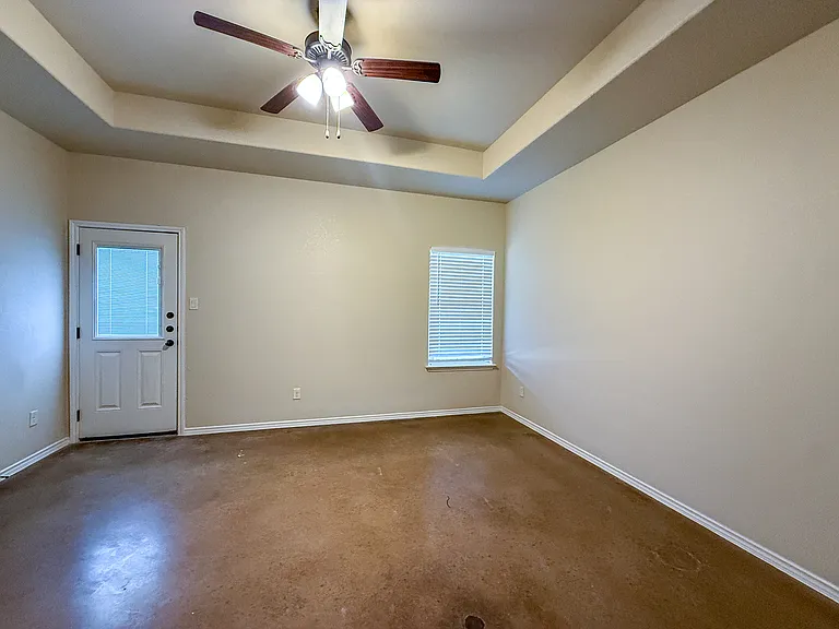 342 Emma Dr #2-1 — Photo 12