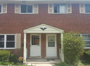 1429 W Touhy Ave, Chicago, IL 60626