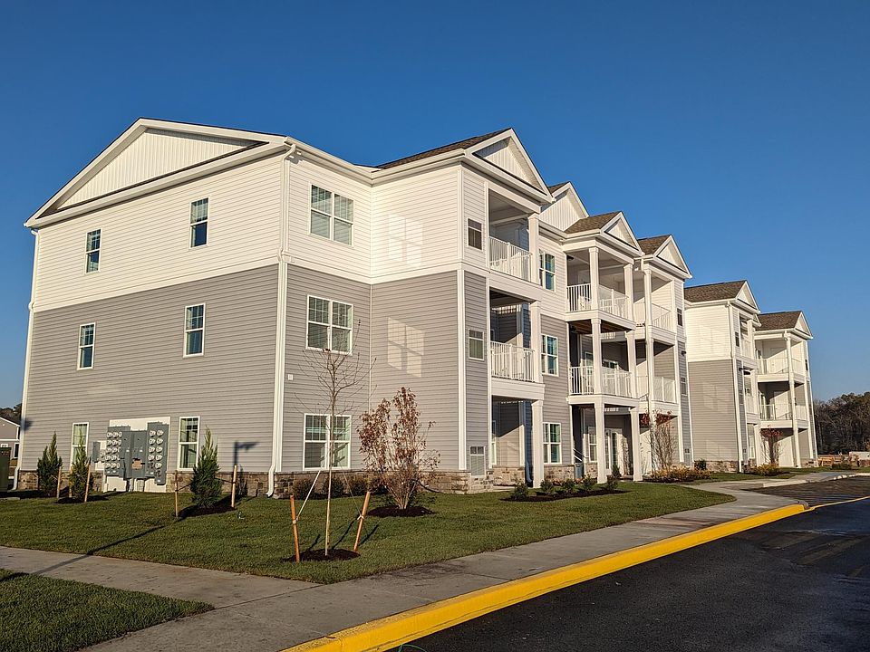 1st image of 401 College Park Ln #E3d7033f1