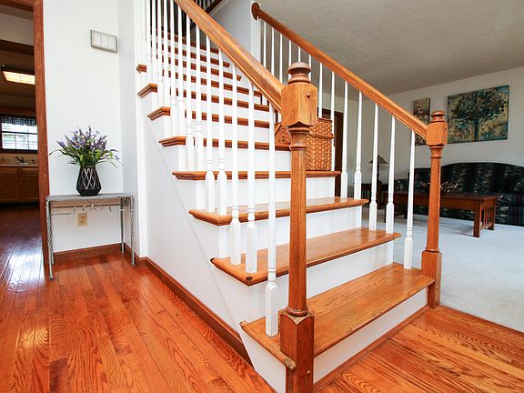 2nd image of 5609 Grandel Blvd