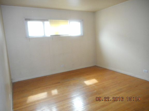 2nd image of 7201 W Wellington Ave APT D2