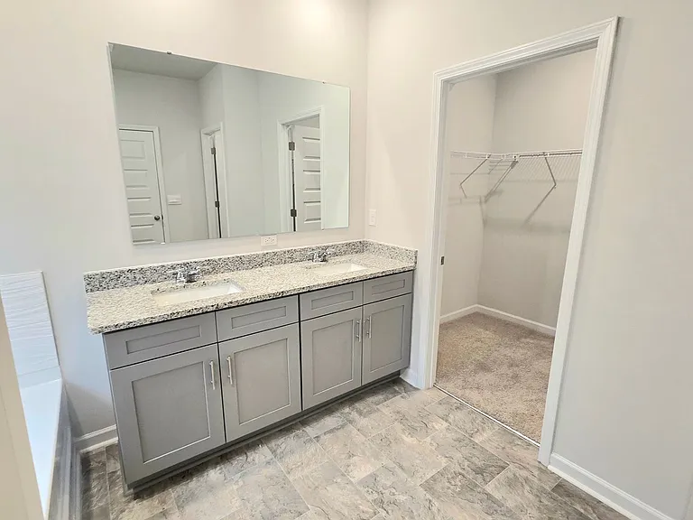 4828 Southwind Rd — Photo 16