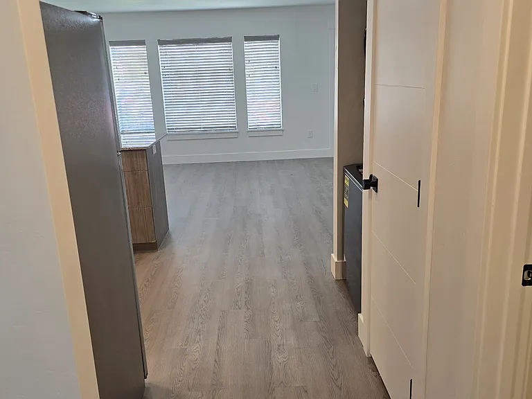 280 E Lorene St — Photo 9