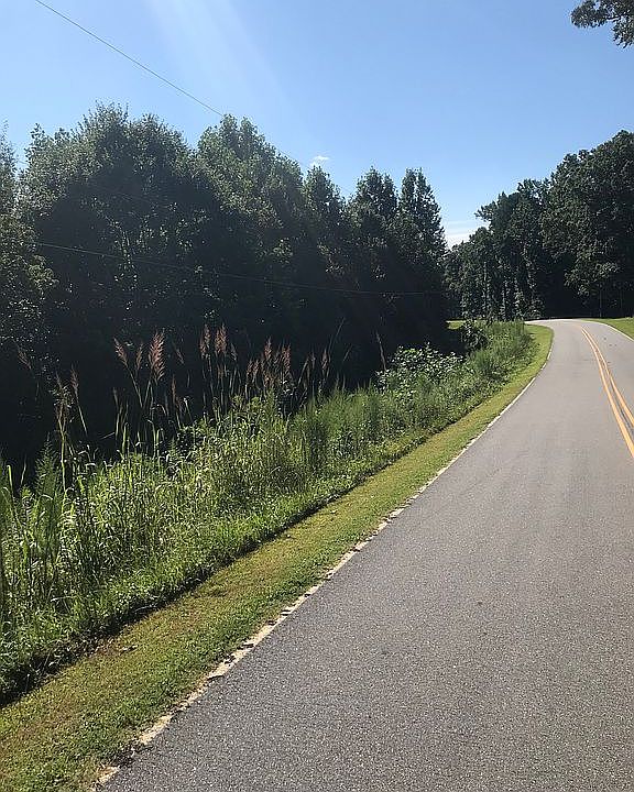 1st image of 10th Avenue Dr SW