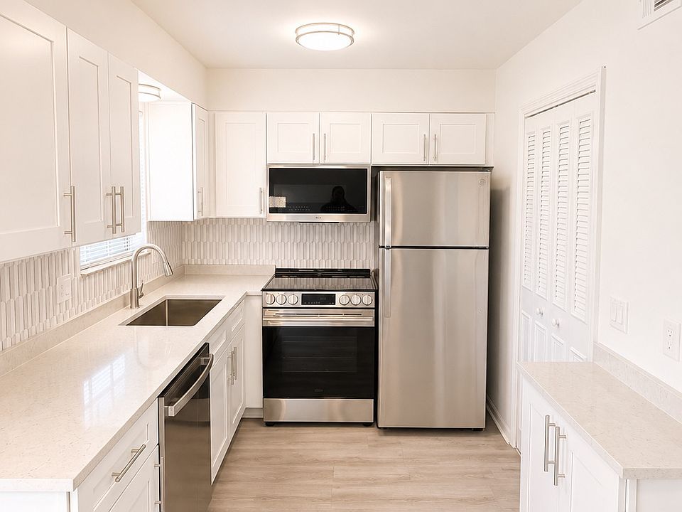 1st image of 130 Georgia Ave #C