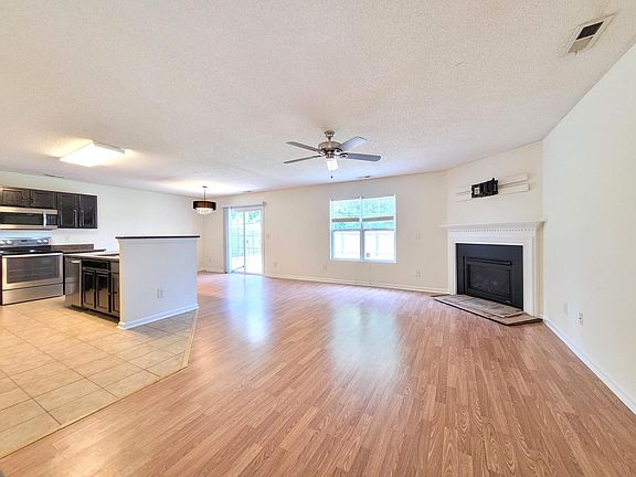 4th image of 3611 Mountain Brook Cir