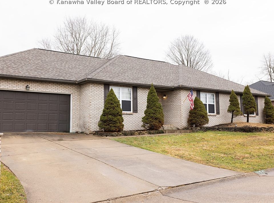 1st image of 104 Mulberry Dr
