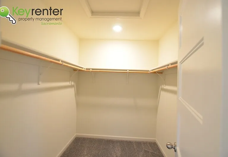 3055 Island Creek Way — Photo 21