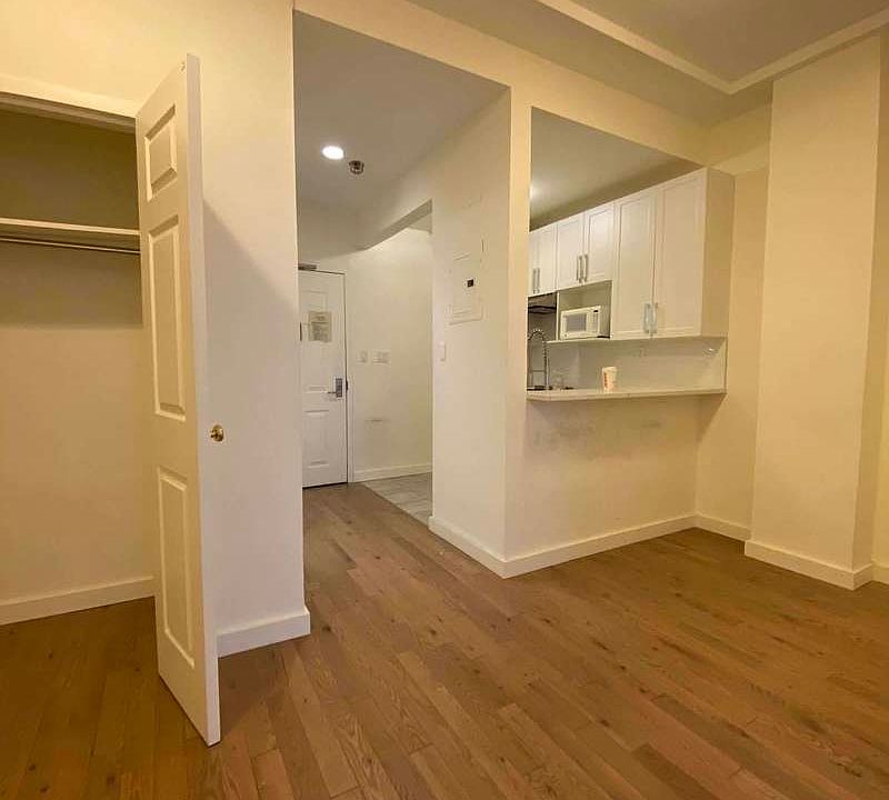 1st image of 106 Fulton St #6G