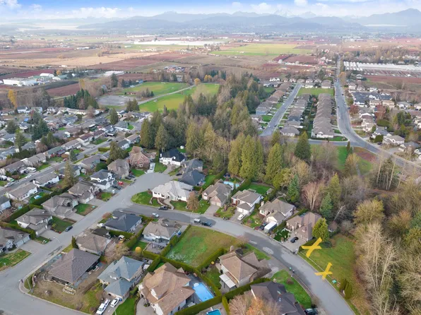 3684 Cobblestone Dr, Abbotsford, BC V2S 7J8