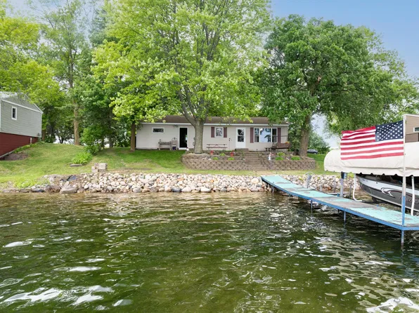 3740 Christopherson Rd NW, Alexandria, MN 56308