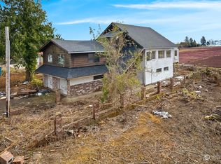 95 Hogan Rd, Hoquiam, WA 98550