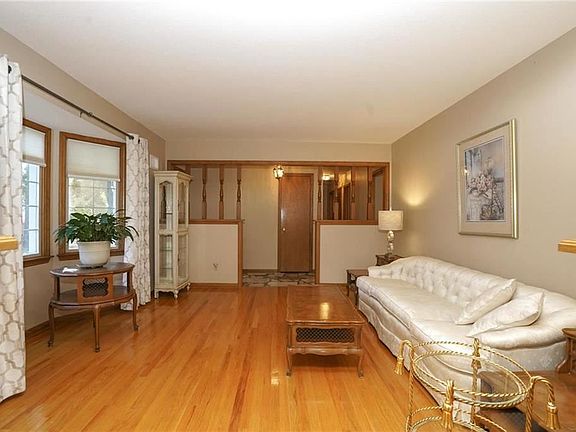5th image of 4300 S Greenwich Ln