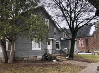 306 S Chestnut St, Reed City, MI 49677