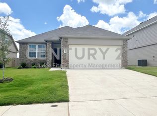 5021 Chital Dr, Crowley, TX 76036