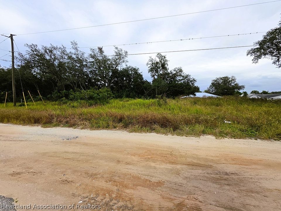 1st image of 2556 N Johnson Rd