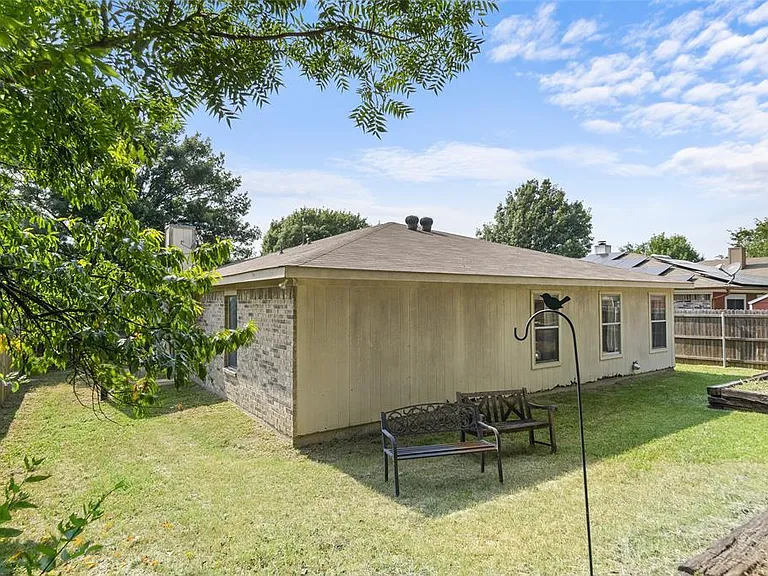 6324 Fern Meadow Dr — Photo 21