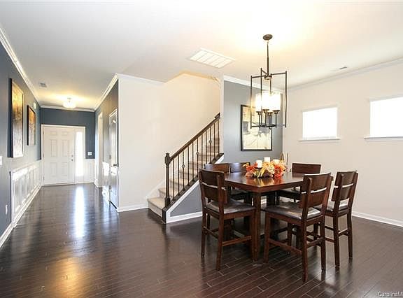 3rd image of 120 Edenton Lane