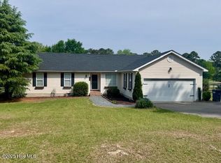 226 Arrow Wood Rd, Carthage, NC 28327