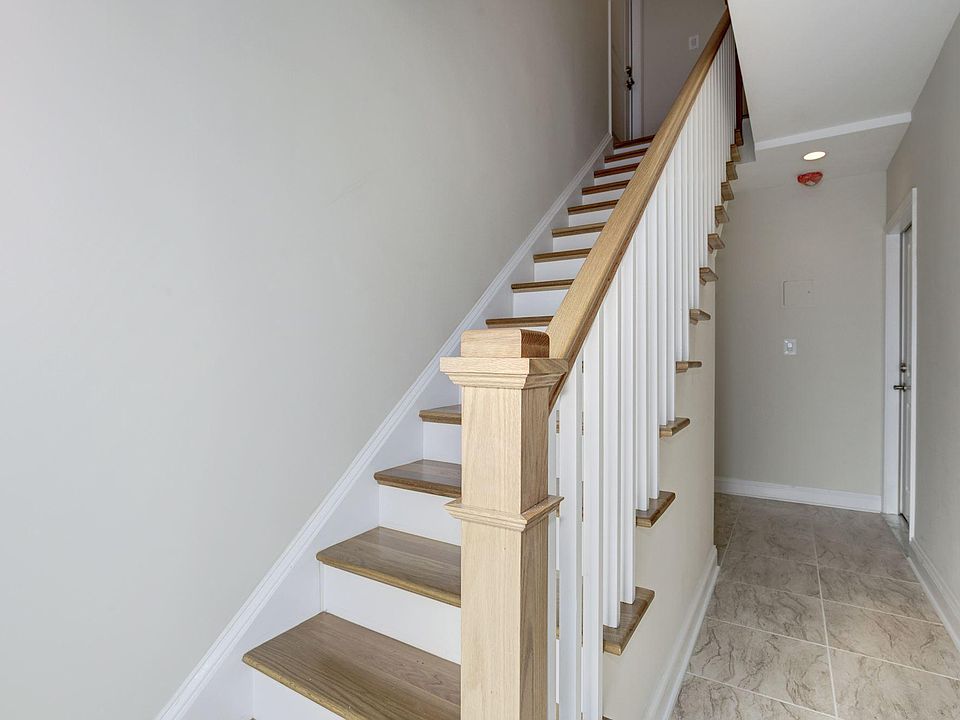 Entry Hallway
