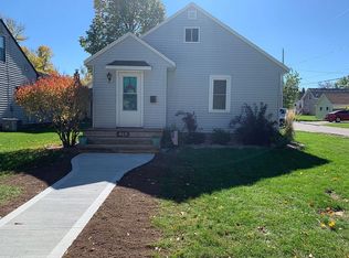 415 E 2nd St, Kimberly, WI 54136